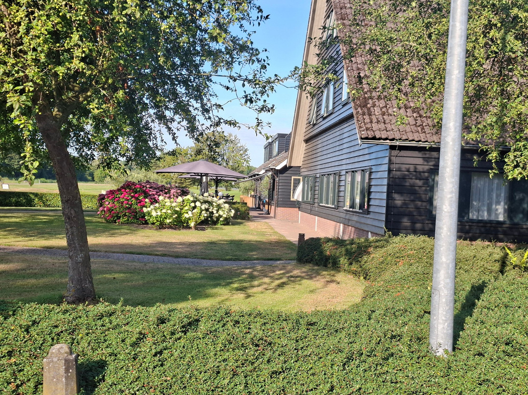酒店，运动酒吧及Dorhout Mees黄铜餐厅主图
