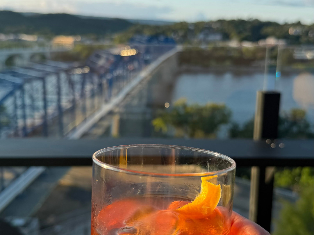 艾德温酒店-傲途格精选酒店主图