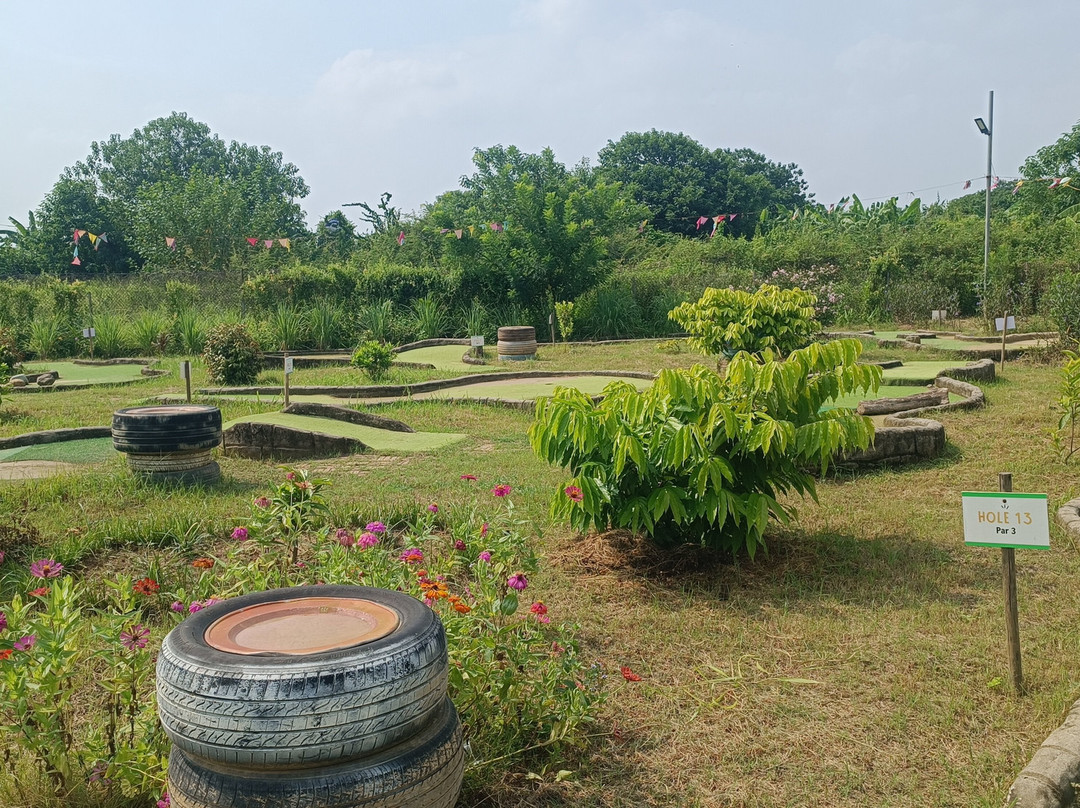 Westlake Mini Golf-河内必去景点
