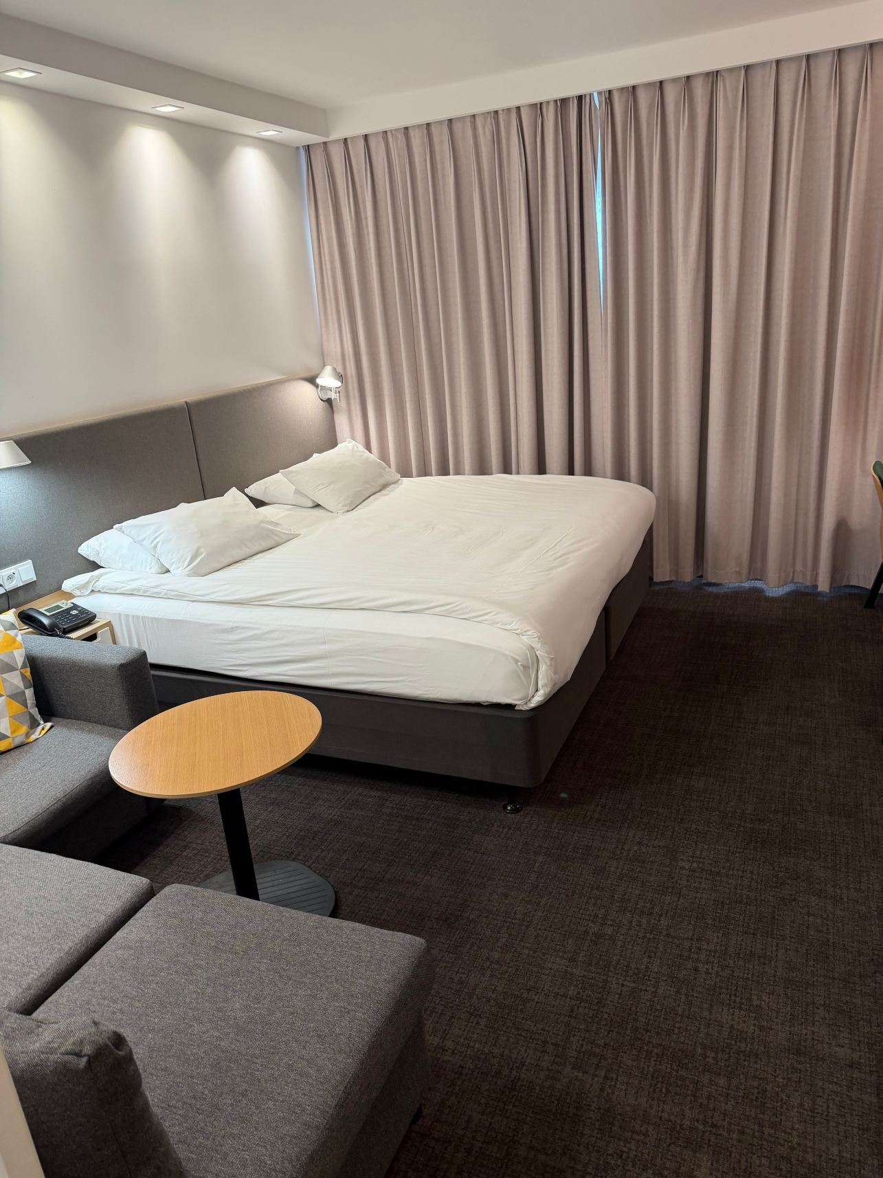 Holiday Inn 布拉格机场-旅行者