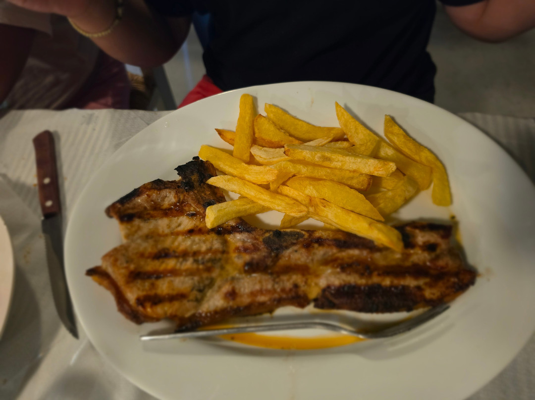 Petros Taverna