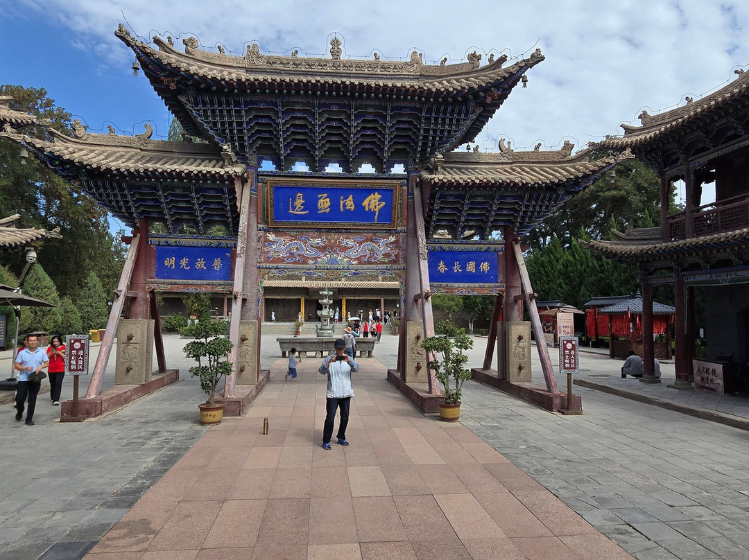 张掖大佛寺-张掖市必去景点