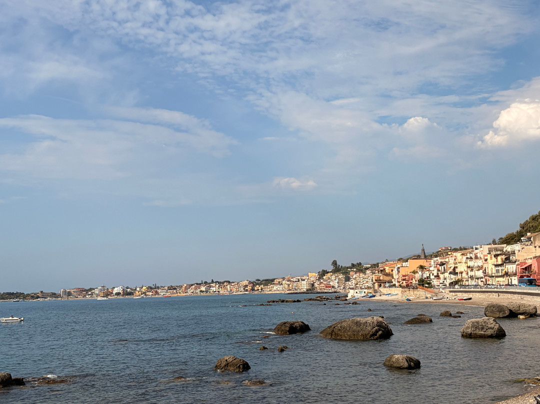 Spiaggia Libera-Giardini Naxos必去景点