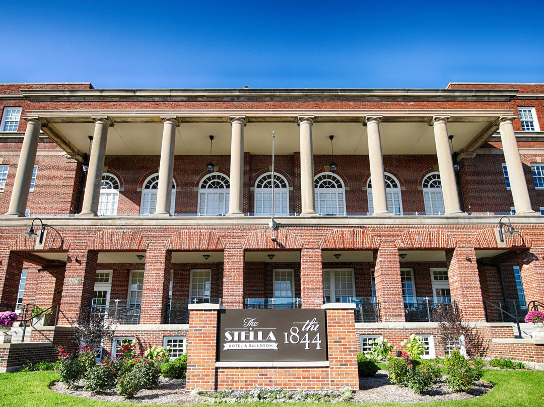 Winthrop Harbor酒店住宿-The Stella Hotel & Ballroom