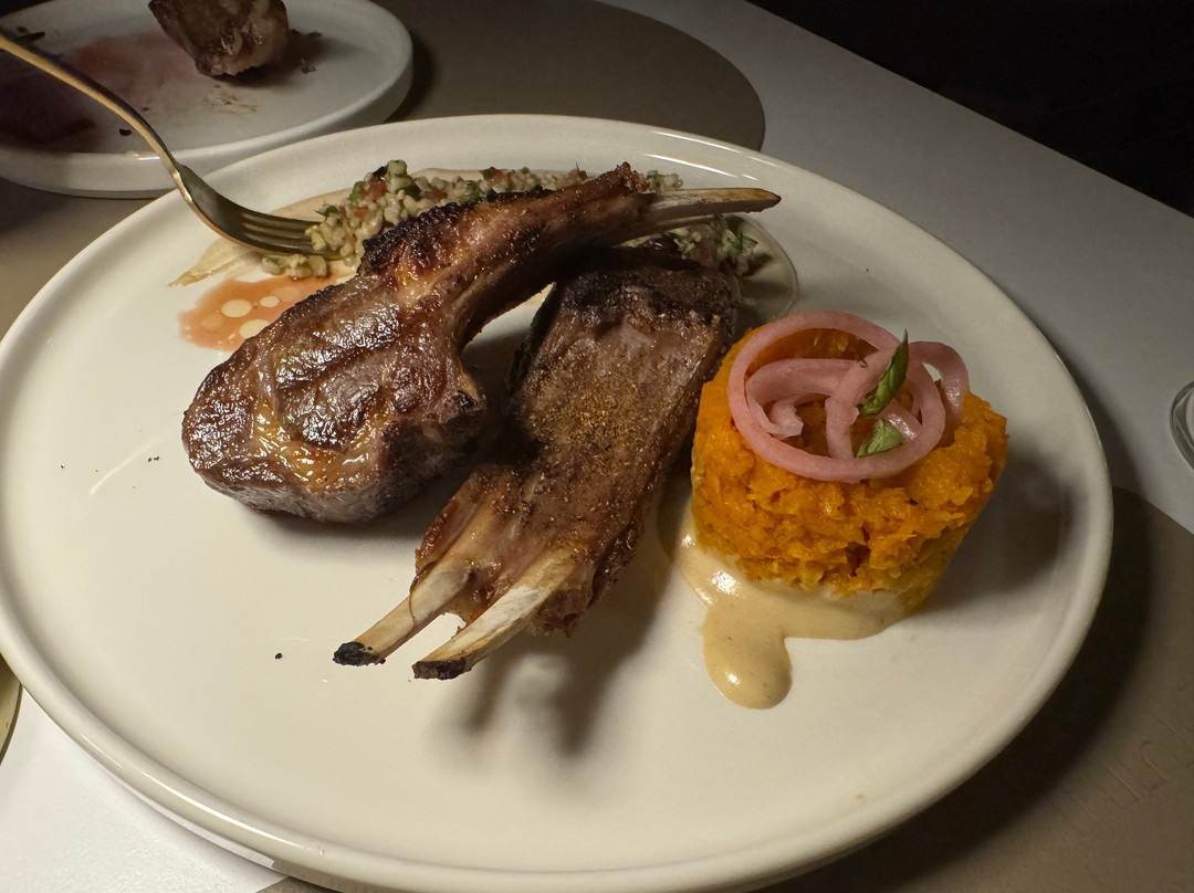 Restaurant Nar