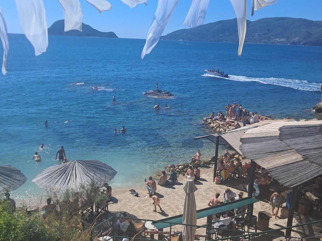 Cameo Island-Agios Sostis必去景点