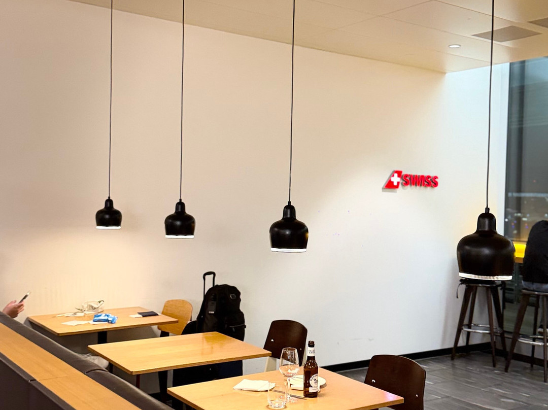 SWISS Business Class Lounge-克洛滕必去景点