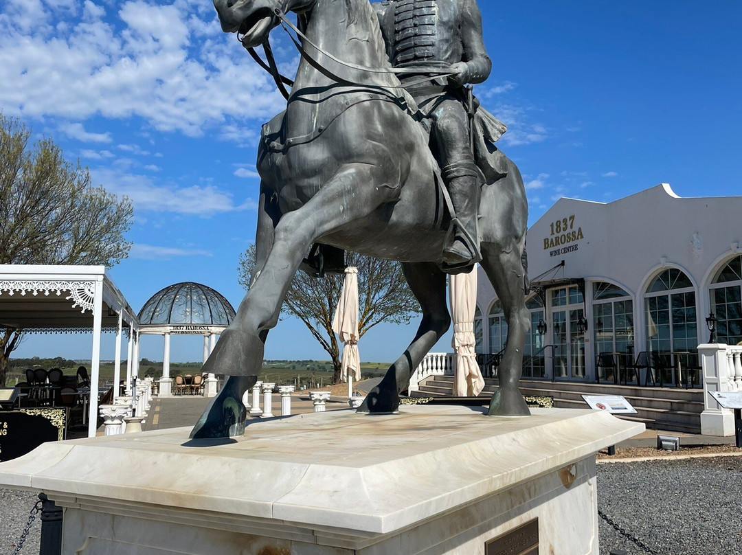 Barossa Colonel Light Monument-林道必去景点