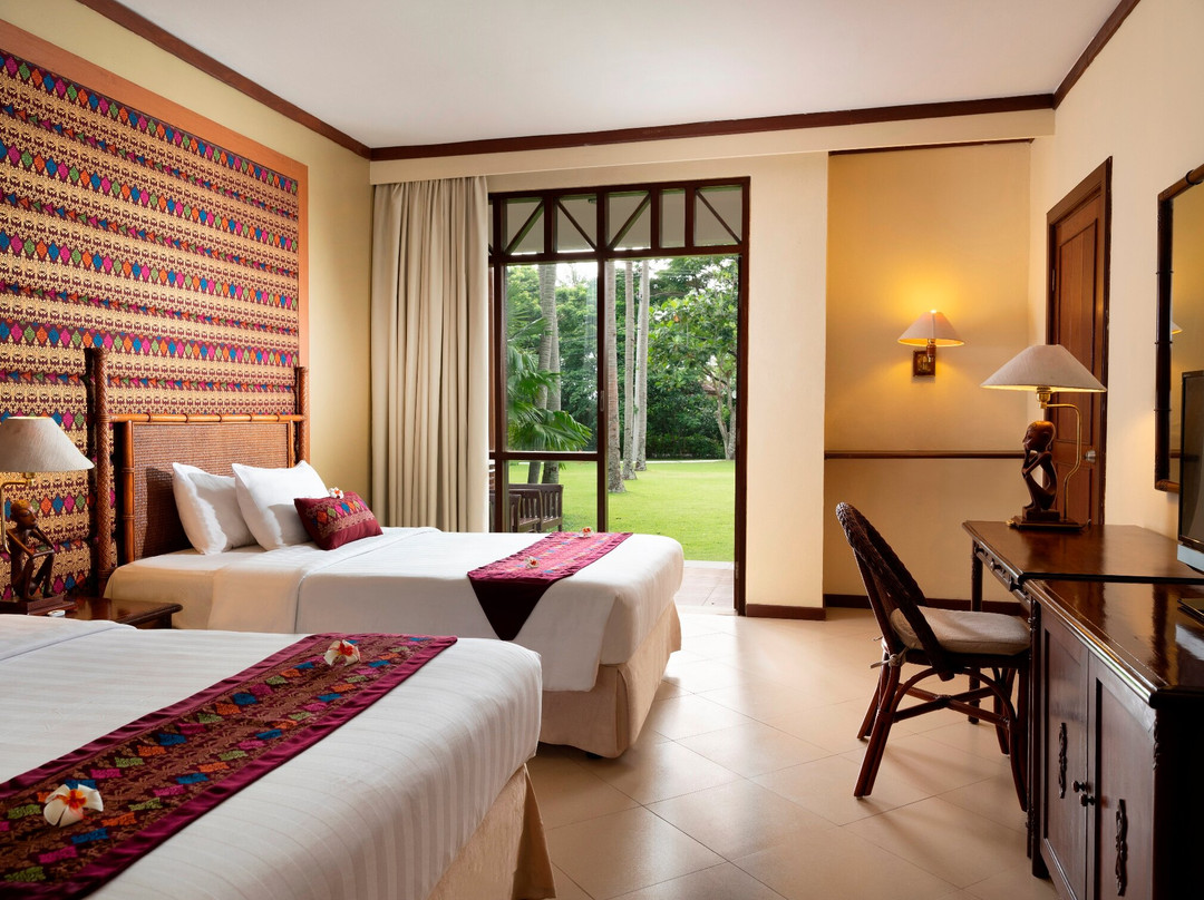 Mangsit Suites By Holiday Resort Lombok