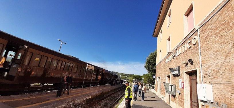 Nature Train Tour-锡耶纳必去景点