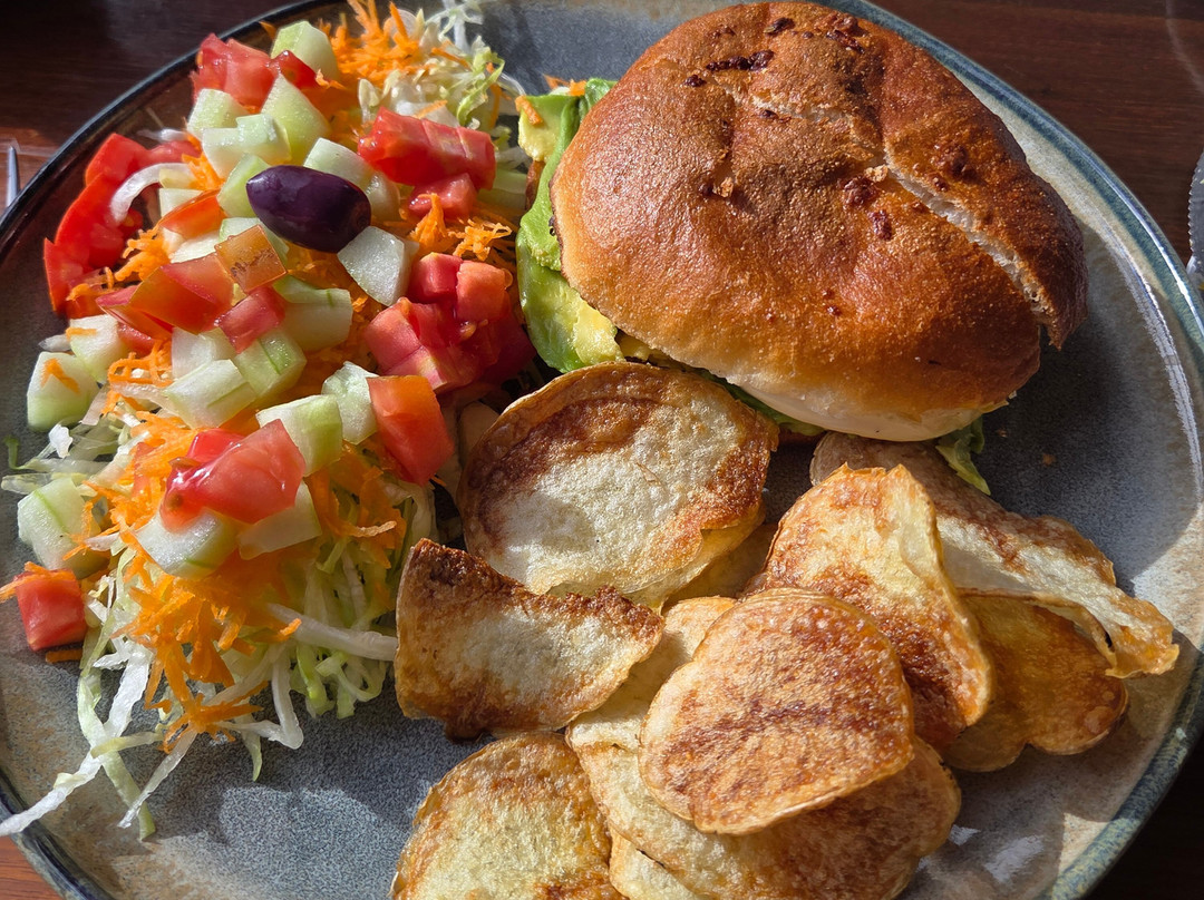 El Condor & the Eagle Cafe