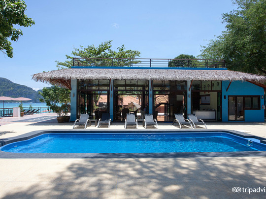 皮皮岛长滩度假别墅