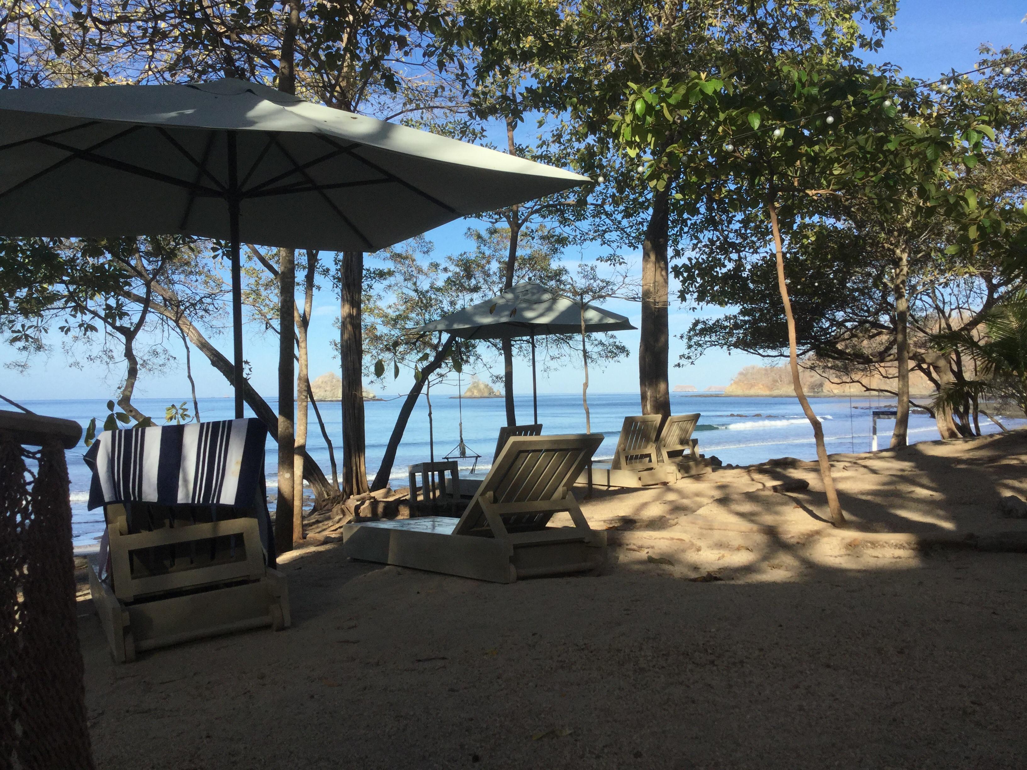 Catalinas Beach Suites-餐饮