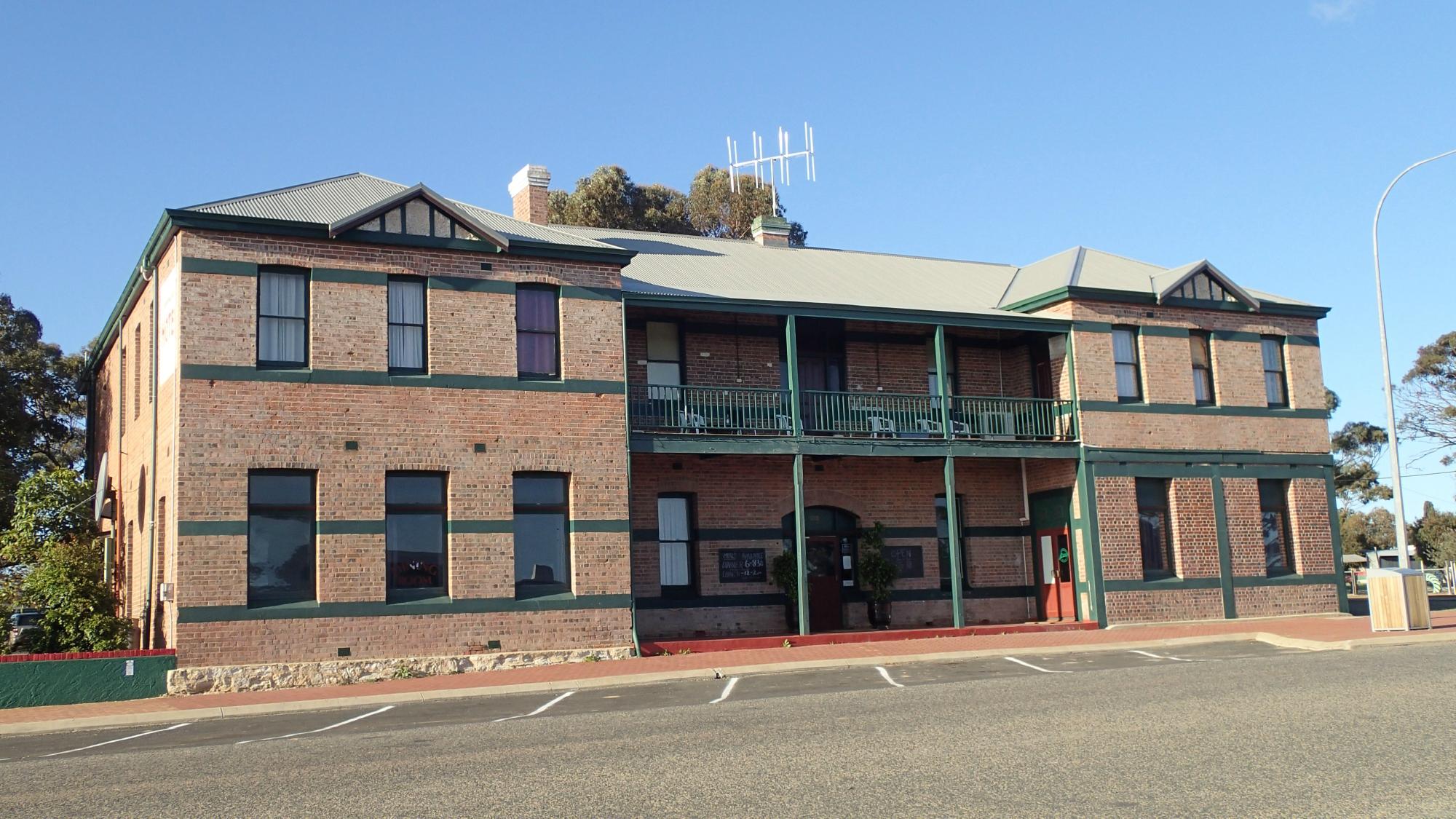 The Gnowangerup Hotel-浴室