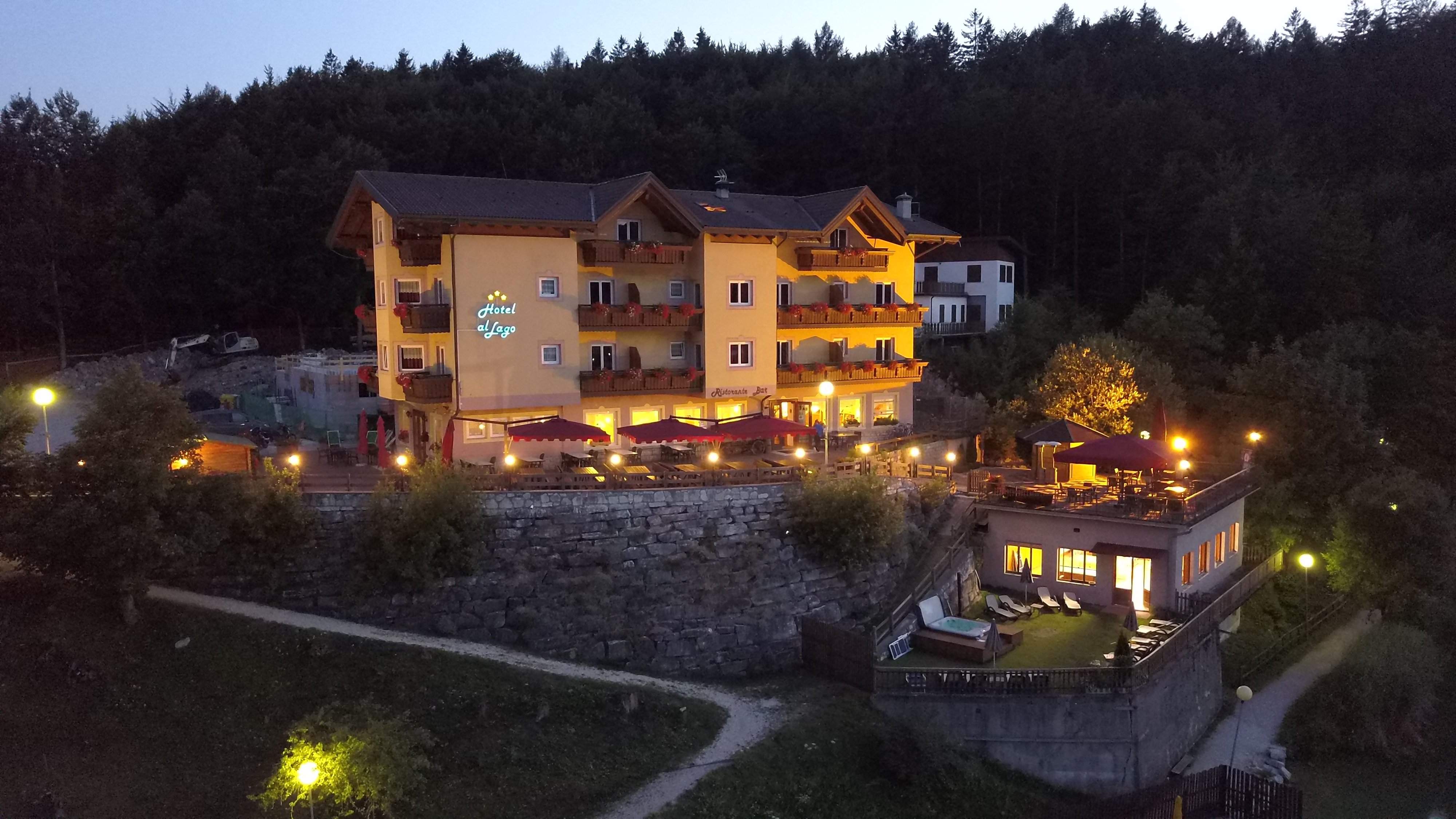 Hotel Al Lago-官方