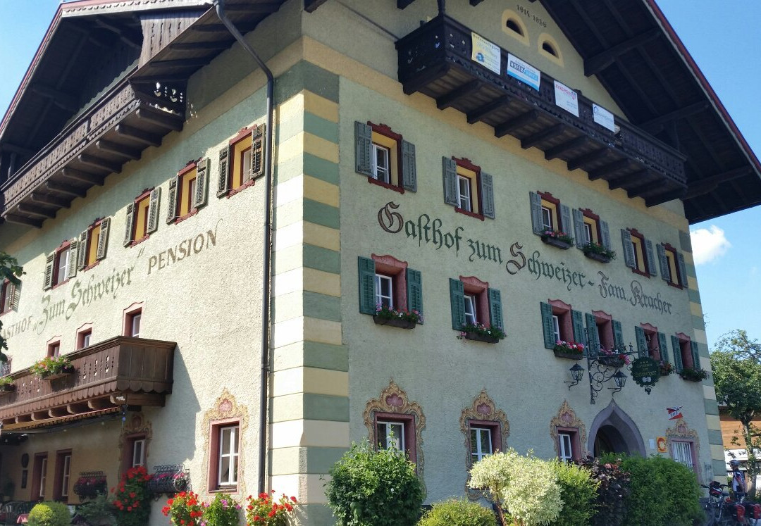 洛法酒店住宿-Gasthof Zum Schweizer