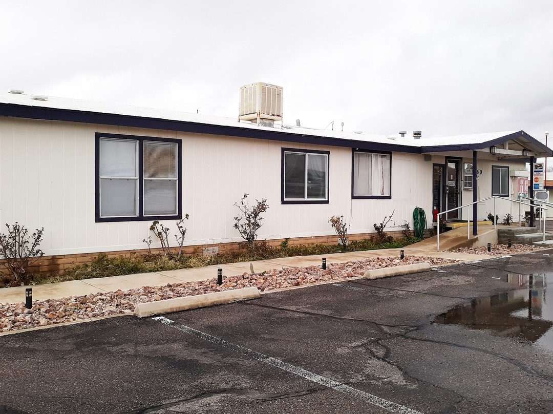 OYO Hotel Rose's Willcox - North Haskell Ave主图