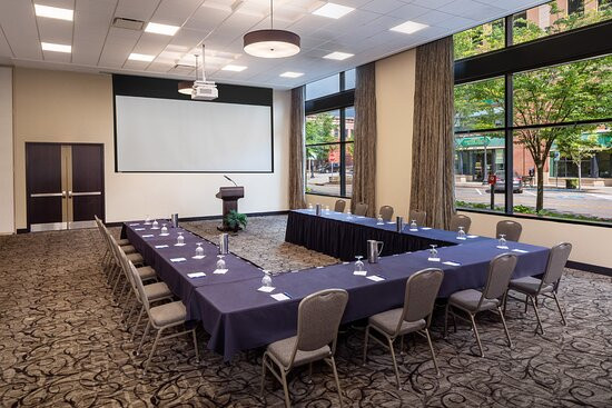 Kent State University Hotel & Conference Center主图