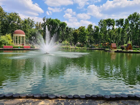 Gorky Central Park of Culture and Leisure-哈尔科夫必去景点
