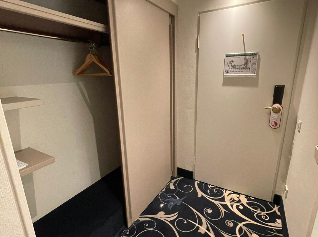 Schlosshotel Karlsruhe主图
