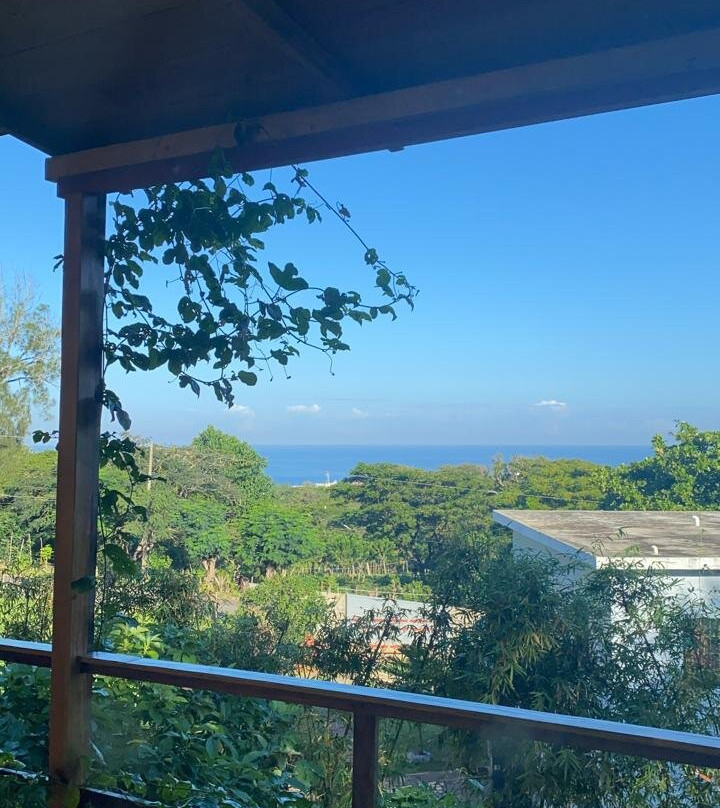 望海住宿加早餐旅馆主图