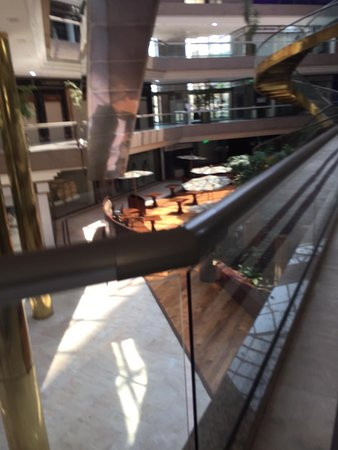 Laila Gallery-萨尔米亚必去景点