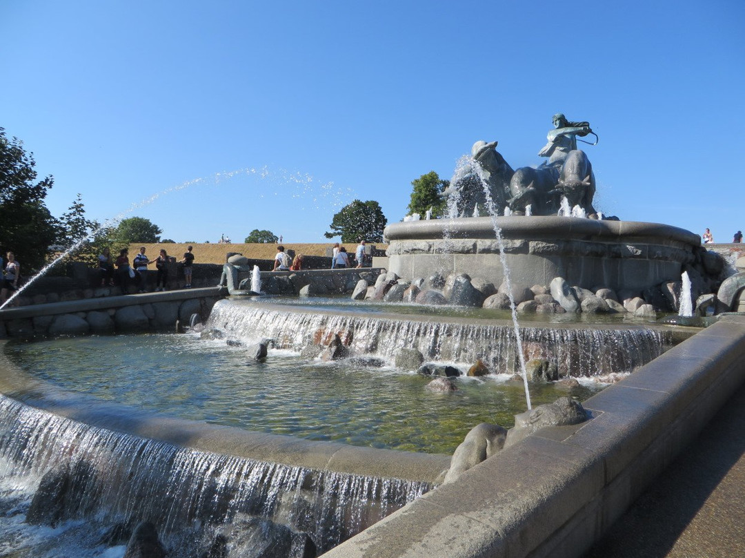 吉菲昂喷泉景点图片