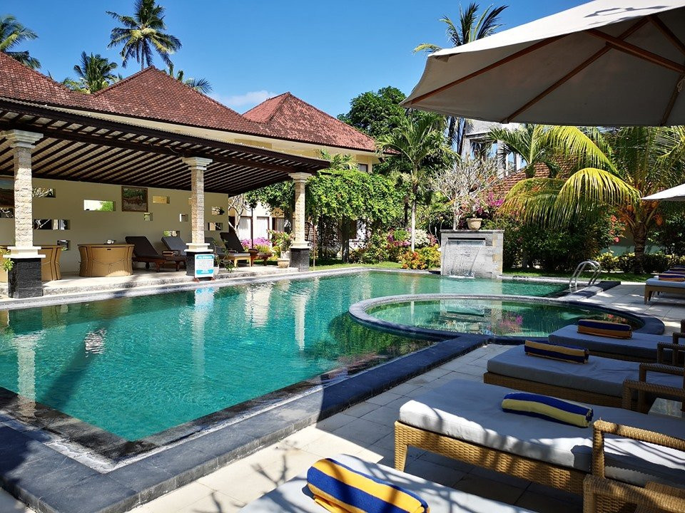 罗萨别墅式酒店主图