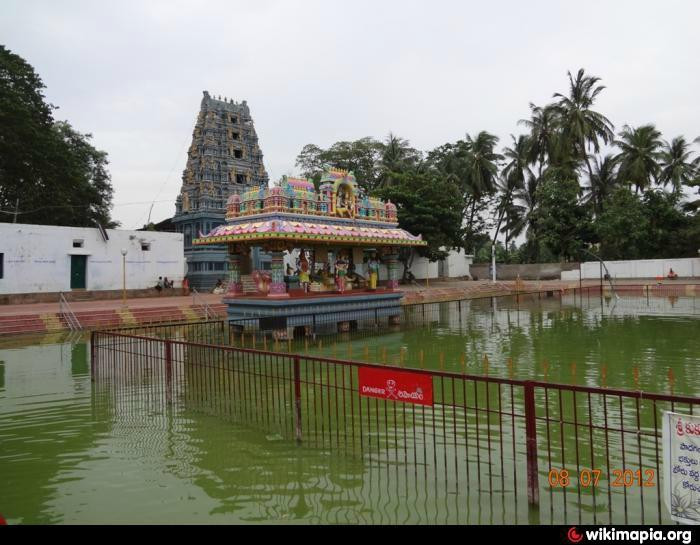 Sri Kukkuteswara Swamy Temple景点图片