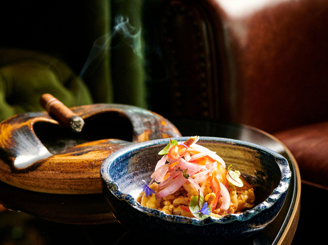 Smoke & Mirrors Dubai