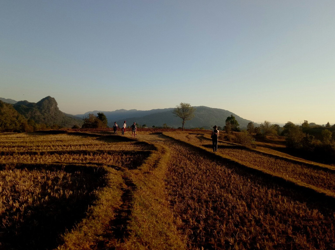 Wednesday Trekking Information-格劳必去景点