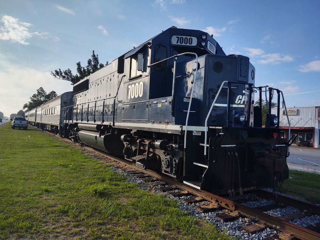 Azalea Sprinter Scenic Train
