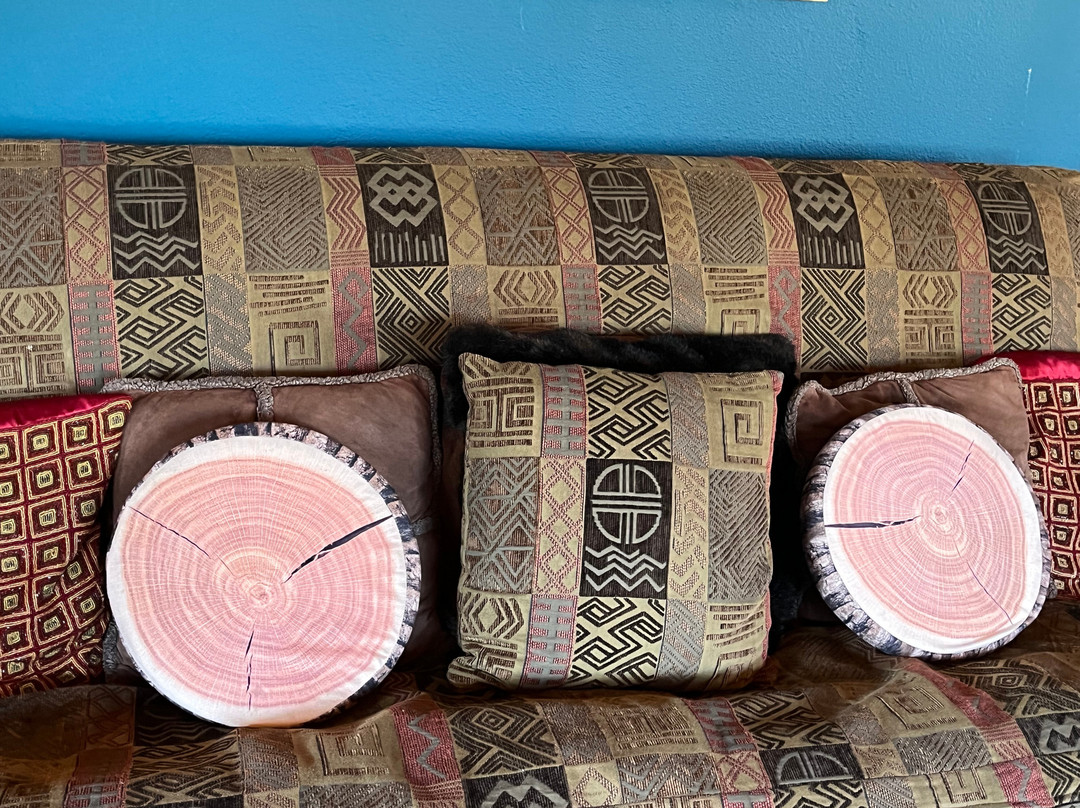 Dos Alas Cubarican Cafe And Lounge