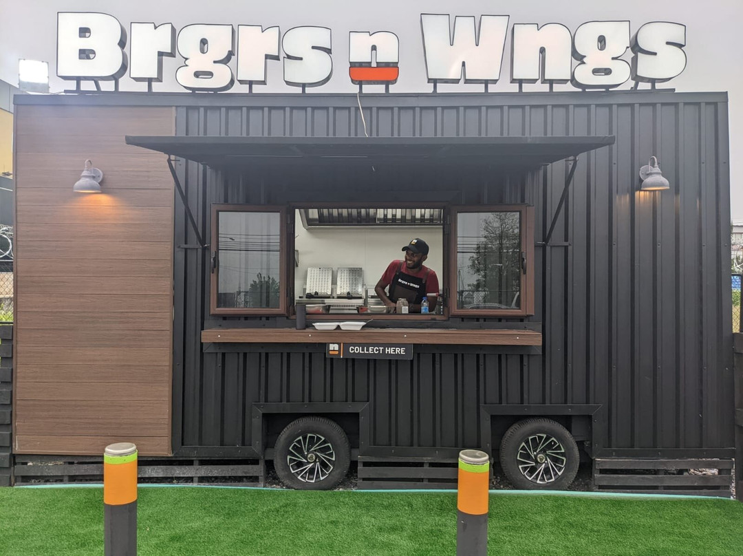 Brgrs n Wngs