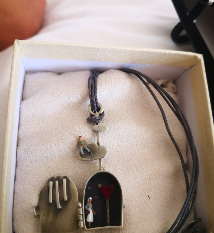 Kallntin Handmade jewelery-Palaios Panteleimonas必去景点