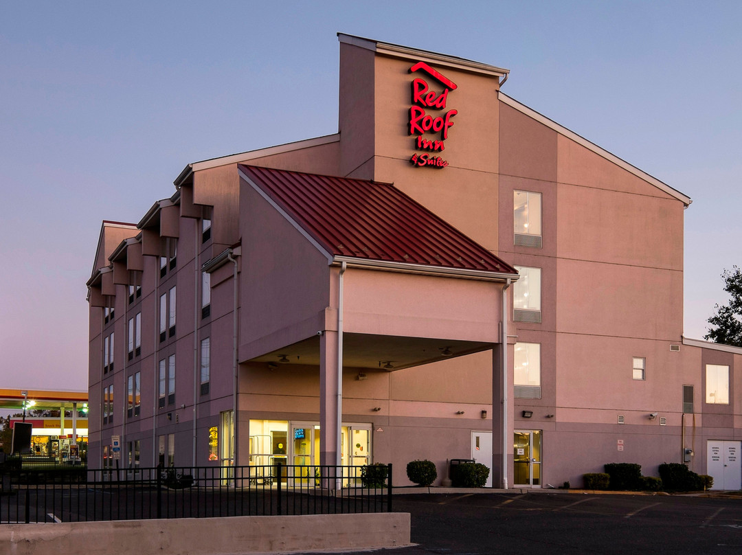Red Roof Inn & Suites Philadelphia - Bellmawr主图