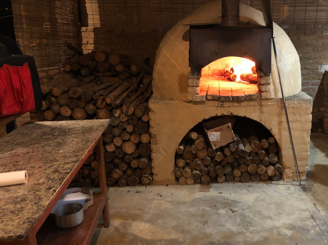 PIZZARIA FORNO a LENHA