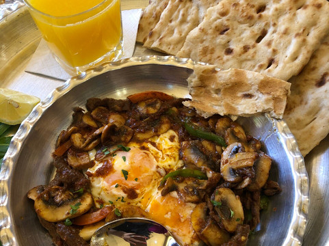 卡里姆汉酒店主图