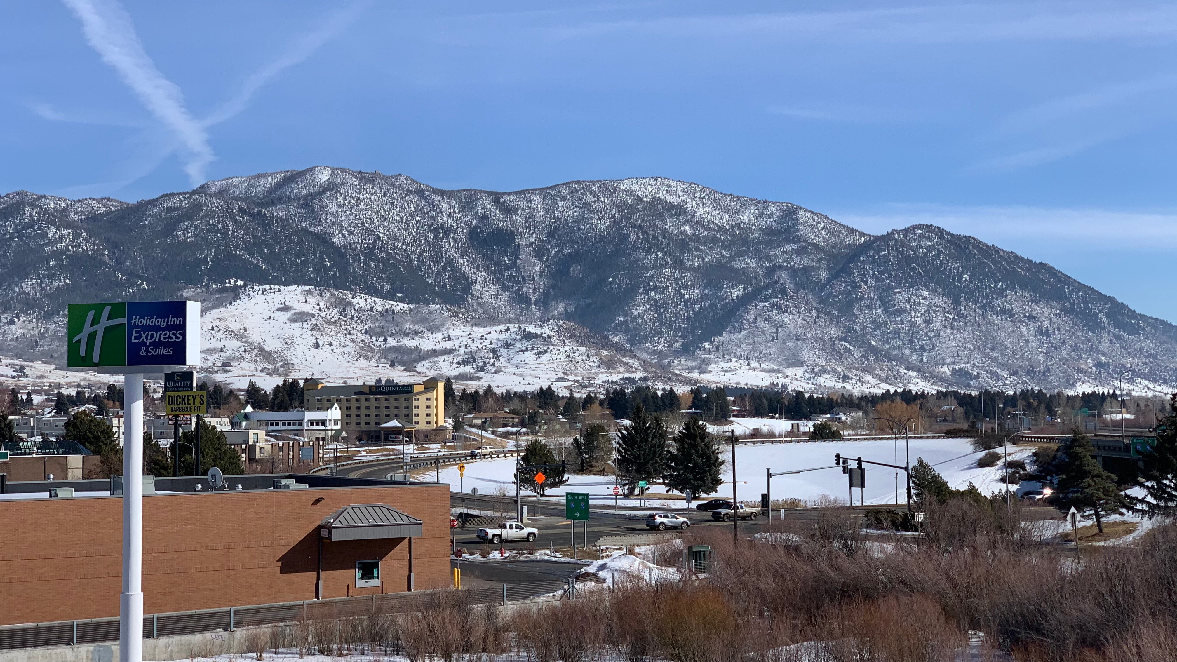 Holiday Inn Express and Suites Butte, an IHG hotel-酒店景观