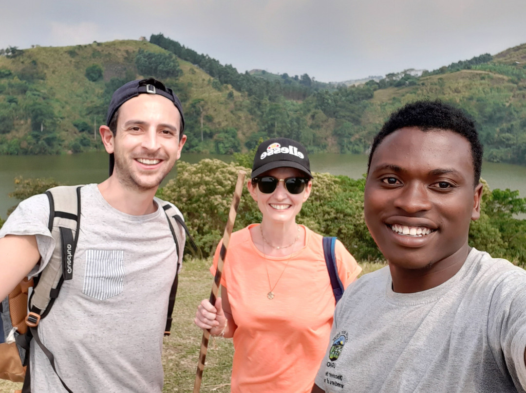 Uganda Crater Lakes Tours-Fort Portal必去景点