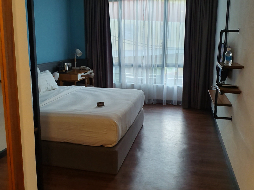 O&G Hotel Parit Buntar主图