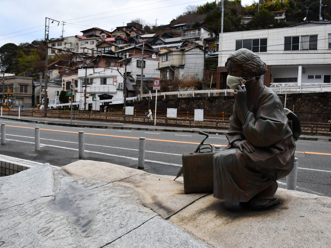 Statue of Hayashi Fumiko-尾道市必去景点