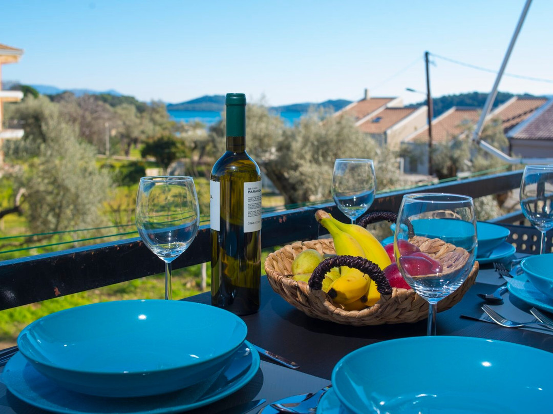 Kostas Studios主图