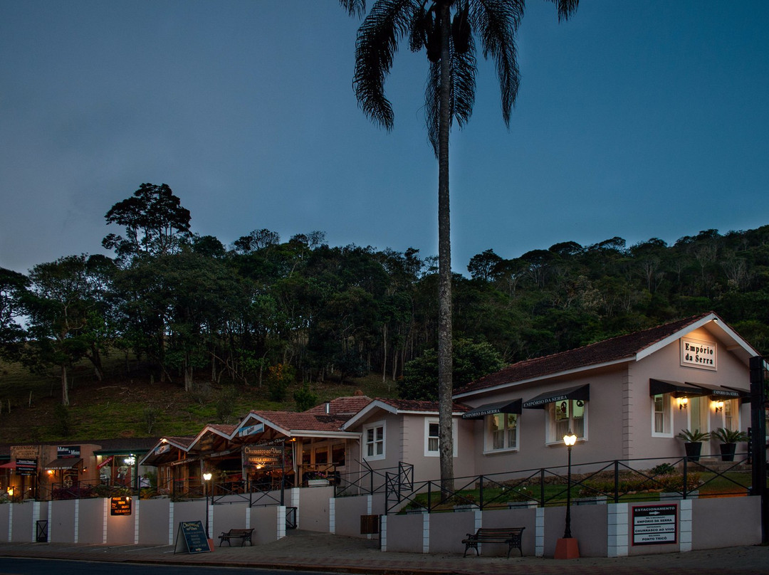 Emporio da Serra-圣安东尼奥杜皮尼亚尔必去景点