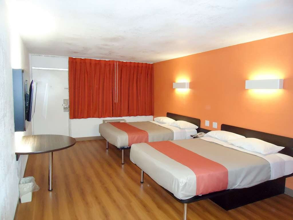 Motel 6 Connellys Springs, NC主图