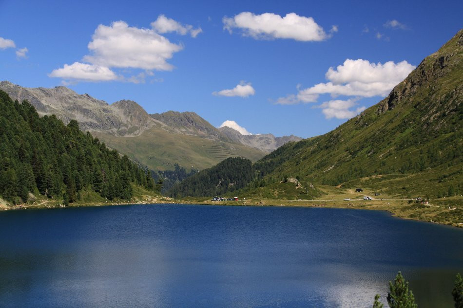 Lago Obersee景点图片