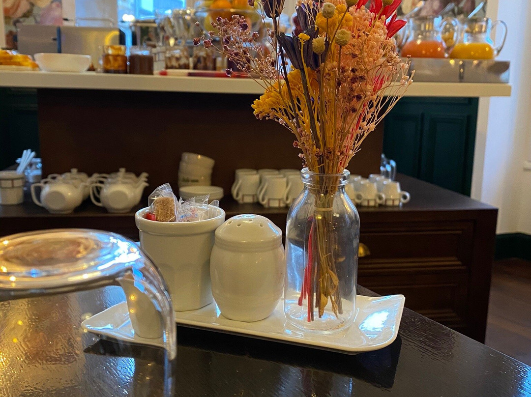 阿克勇酒店主图