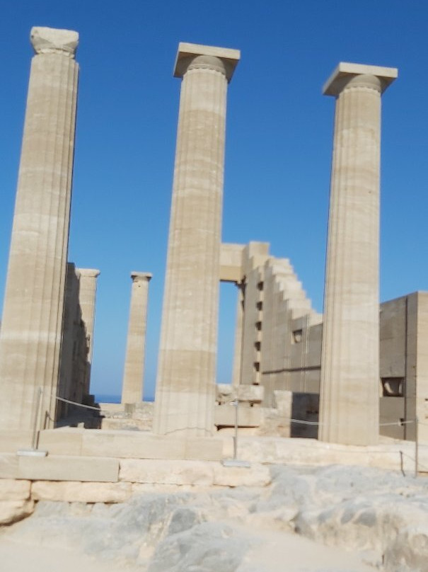 Stoa Of Psithyros-林多斯必去景点