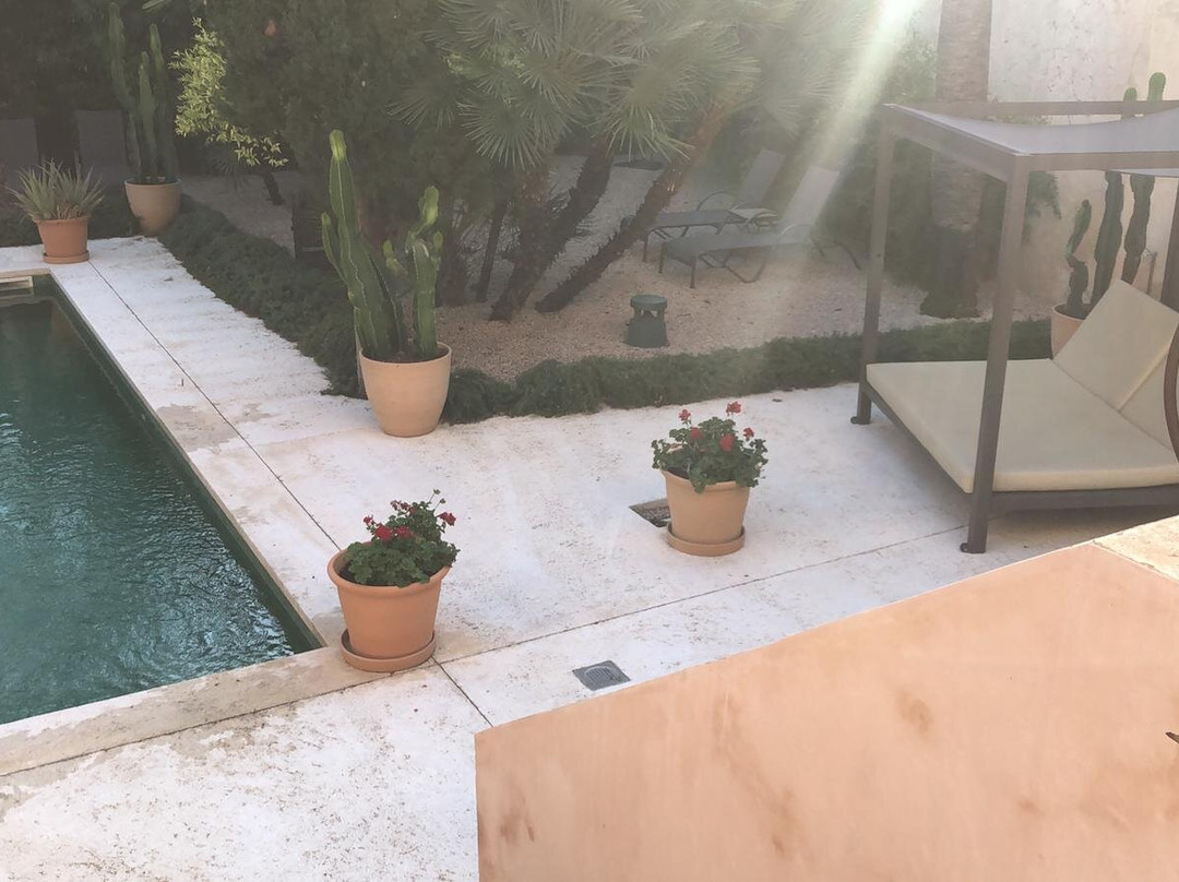 亚尔坦精品酒店 - 限成人主图