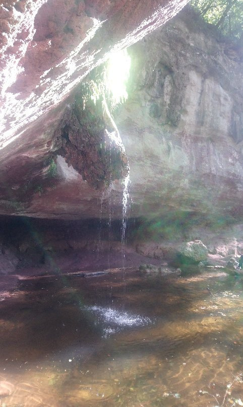 Cascade de Gourbachin-Bagnols-en-Foret必去景点